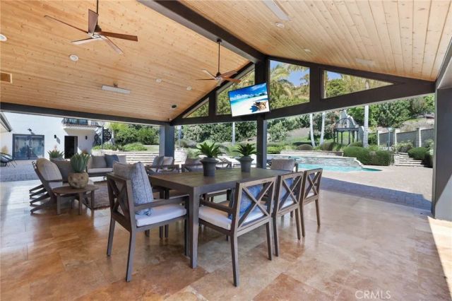 10372 Crawford Canyon Road, North Tustin, CA 92705