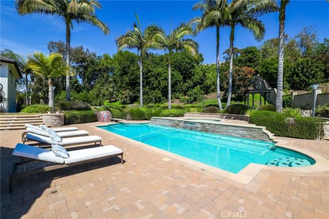 10372 Crawford Canyon Road, North Tustin, CA 92705