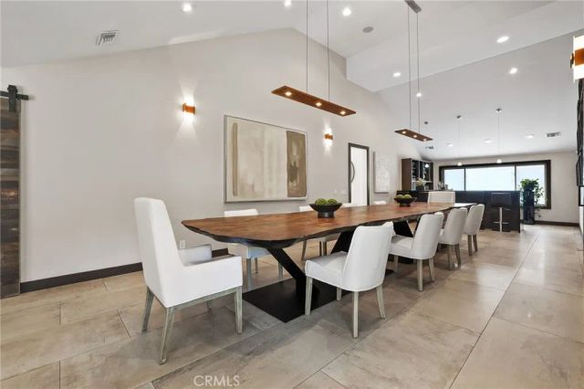 10372 Crawford Canyon Road, North Tustin, CA 92705