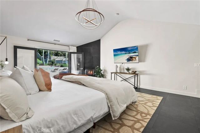 10372 Crawford Canyon Road, North Tustin, CA 92705