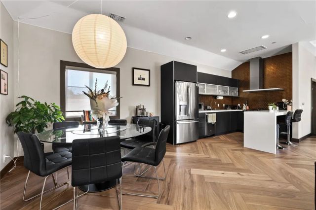 10372 Crawford Canyon Road, North Tustin, CA 92705