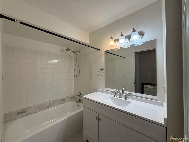 44837 Marigold Drive, Sterling Heights, MI 48314