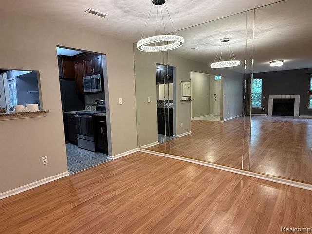 44837 Marigold Drive, Sterling Heights, MI 48314