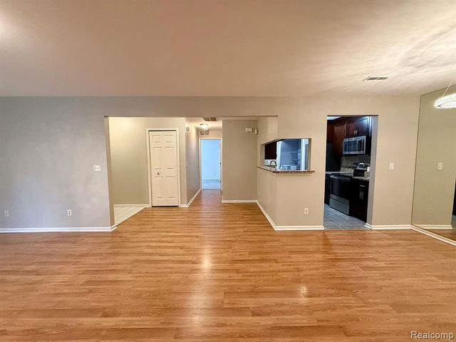 44837 Marigold Drive, Sterling Heights, MI 48314