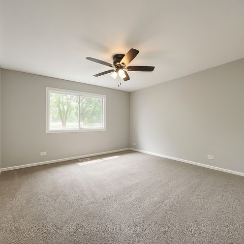 50 Oakhurst Road, Matteson, IL 60443