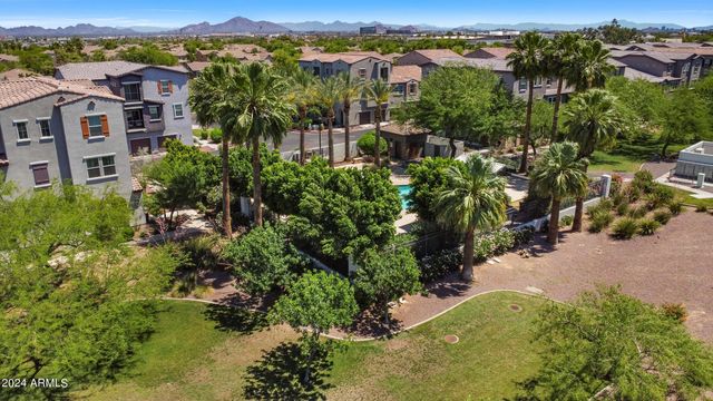 2256 E HUNTINGTON Drive, Phoenix, AZ 85040