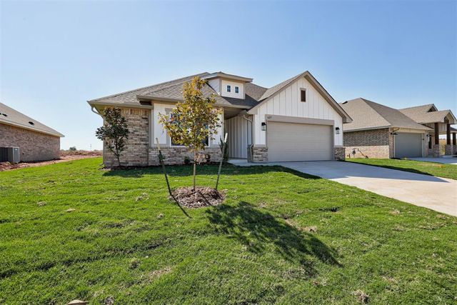 627 Honey Springs Lane, Shawnee, OK 74804