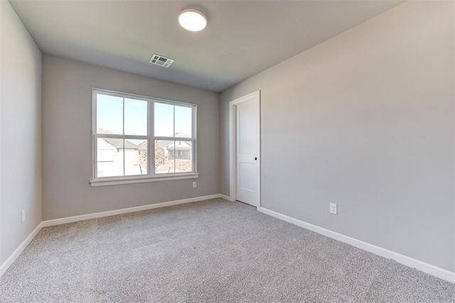 627 Honey Springs Lane, Shawnee, OK 74804