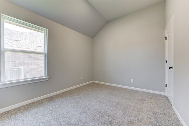 627 Honey Springs Lane, Shawnee, OK 74804