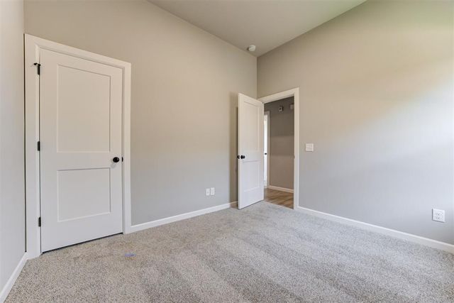 627 Honey Springs Lane, Shawnee, OK 74804