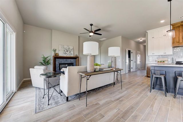 627 Honey Springs Lane, Shawnee, OK 74804