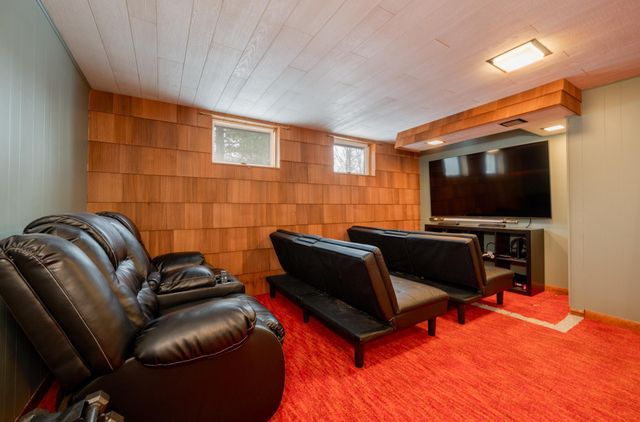 2004 Oak Street, Grand Rapids, MN 55744