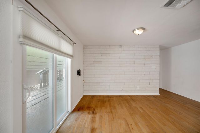 3627 Manchaca RD 108, Austin, TX 78704