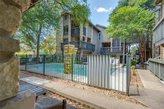 3627 Manchaca RD 108, Austin, TX 78704