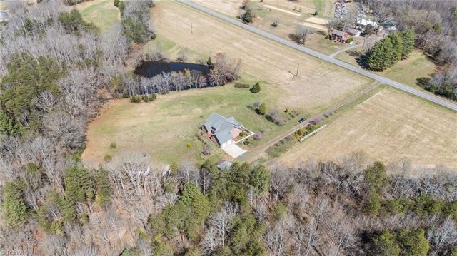 7360 Nc Highway 704, Madison, NC 27025