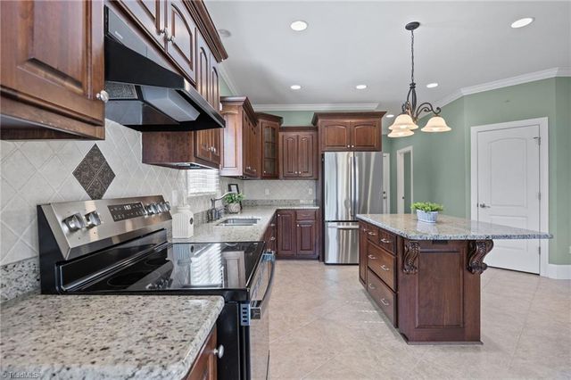 7360 Nc Highway 704, Madison, NC 27025