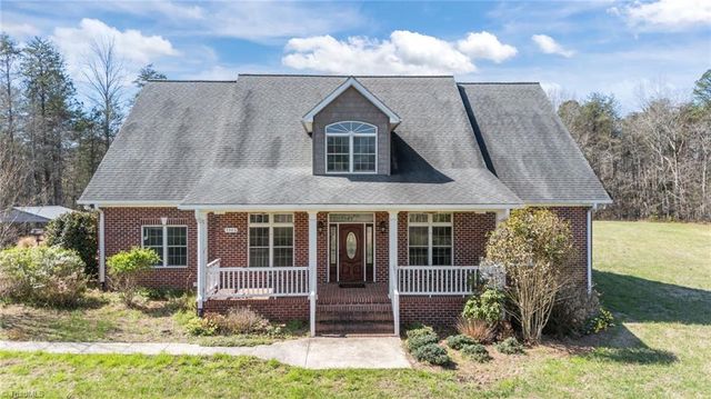 7360 Nc Highway 704, Madison, NC 27025