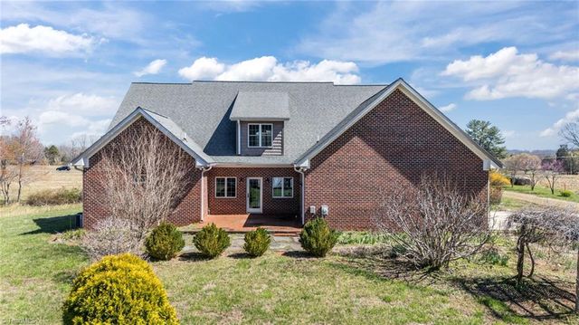 7360 Nc Highway 704, Madison, NC 27025