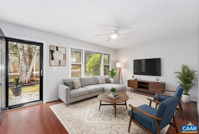 9 PLEASANT VIEW TER, Palmyra, VA 22963