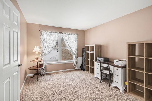 11500 Appaloosa Trail, Pinckney, MI 48169