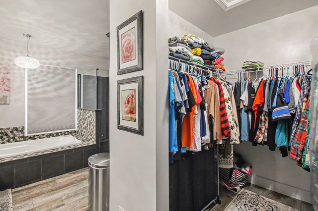 11500 Appaloosa Trail, Pinckney, MI 48169