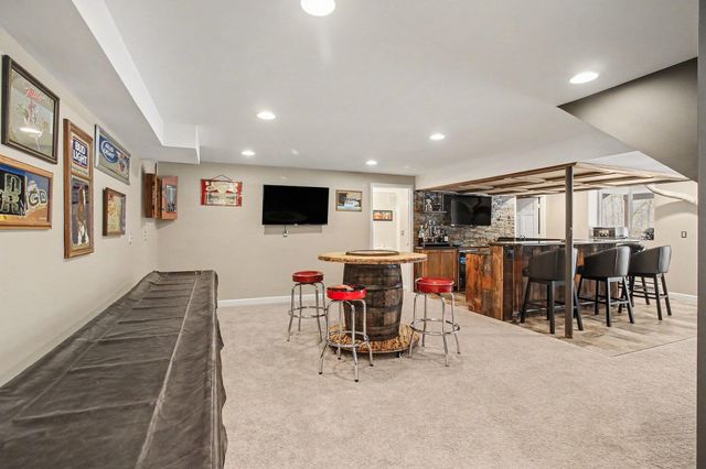 11500 Appaloosa Trail, Pinckney, MI 48169