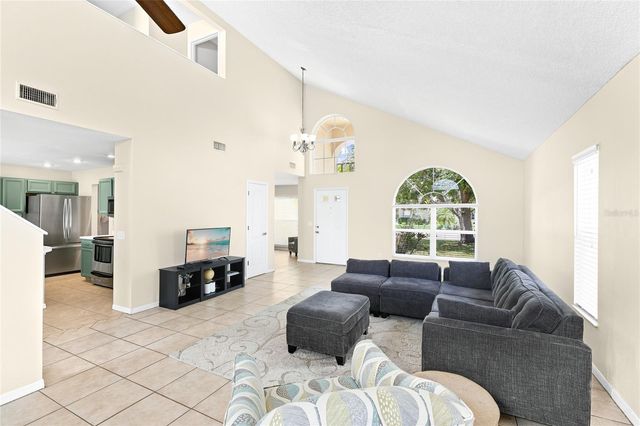 4817 11TH AVENUE CIRCLE E, Bradenton, FL 34208