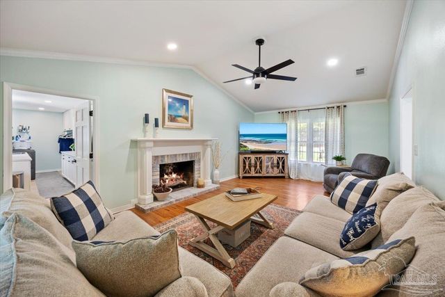 4431 Canopy Rd, Pensacola, FL 32504