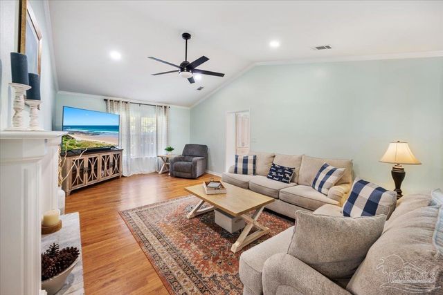 4431 Canopy Rd, Pensacola, FL 32504