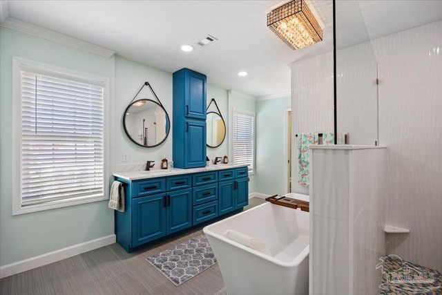 4431 Canopy Rd, Pensacola, FL 32504