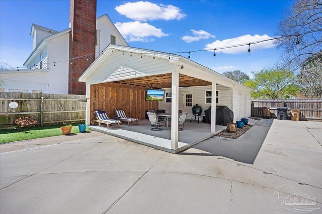 4431 Canopy Rd, Pensacola, FL 32504