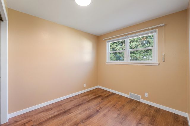 6112 N Driscoll Blvd, Spokane, WA 99205