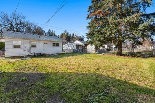 6112 N Driscoll Blvd, Spokane, WA 99205