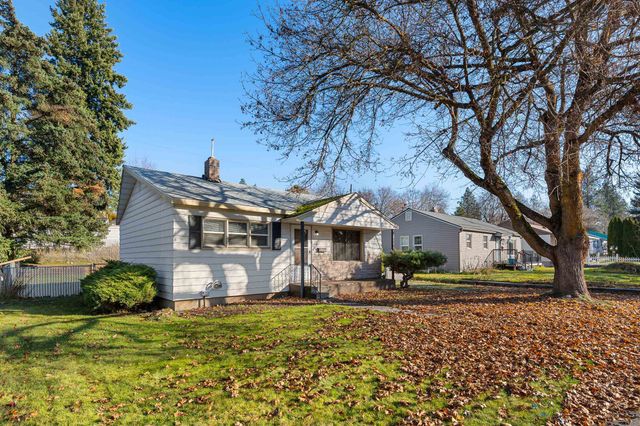 6112 N Driscoll Blvd, Spokane, WA 99205