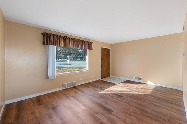 6112 N Driscoll Blvd, Spokane, WA 99205