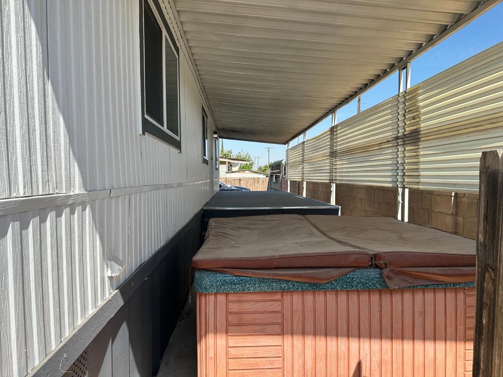 Image 26 of property listing at 3550 N Duke # 5, Fresno, CA 93727