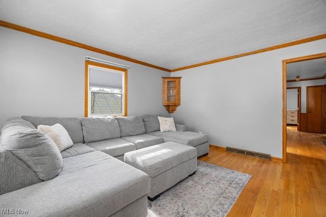 344 3rd Street, Wadsworth, OH 44281