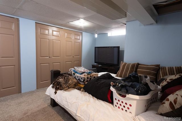 11666 Bora Court, Sterling Heights, MI 48312