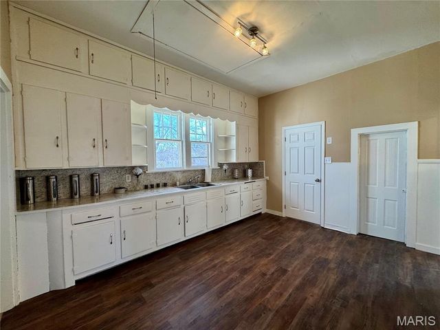 306 S Long Street, Bonne Terre, MO 63628