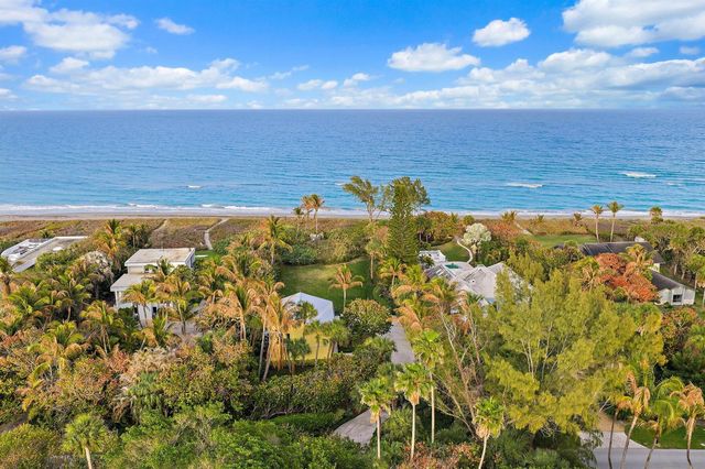 31 N Beach Road, Jupiter Island, FL 33455