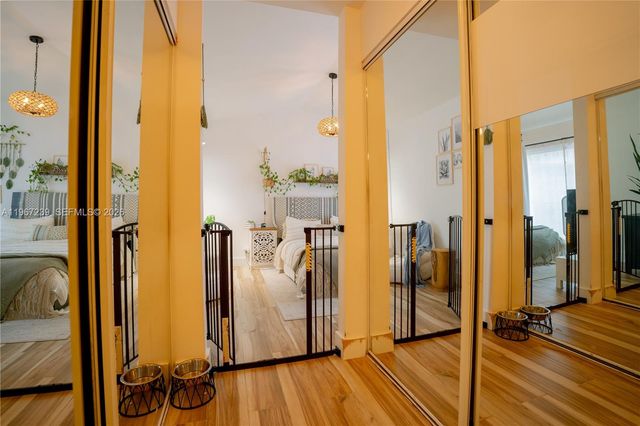 17235 NW 7th St, Pembroke Pines, FL 33029