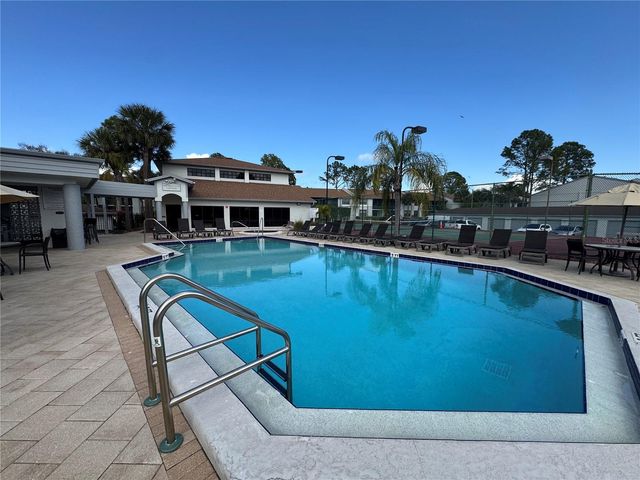2017 SKIMMER COURT W 413, Clearwater, FL 33762