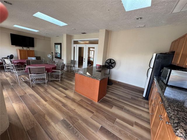 2017 SKIMMER COURT W 413, Clearwater, FL 33762