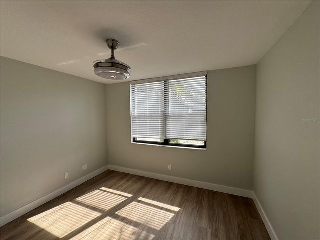 2017 SKIMMER COURT W 413, Clearwater, FL 33762