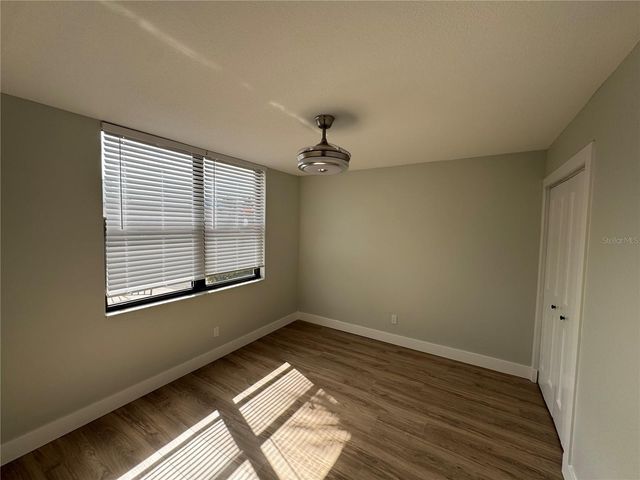 2017 SKIMMER COURT W 413, Clearwater, FL 33762