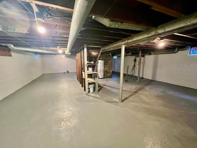 2012 W 32ND Street, Erie, PA 16508