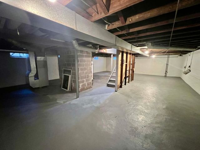 2012 W 32ND Street, Erie, PA 16508