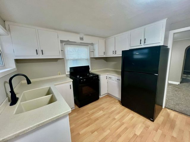 2012 W 32ND Street, Erie, PA 16508