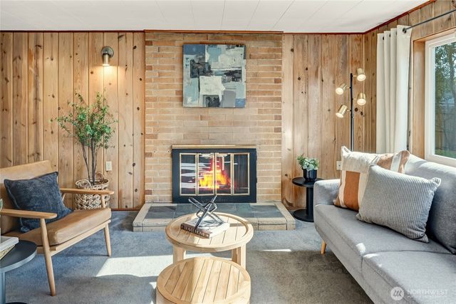 7571 45th Avenue SW, Seattle, WA 98136