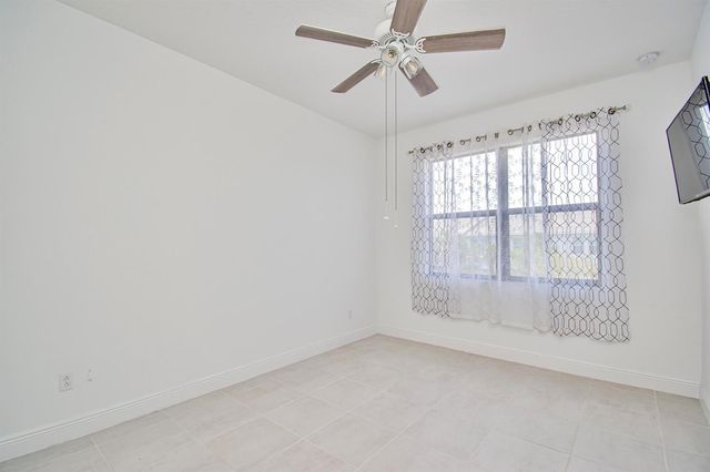16420 Sandy Shore Drive, Loxahatchee, FL 33470